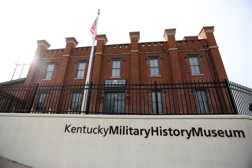 KY military mus.
