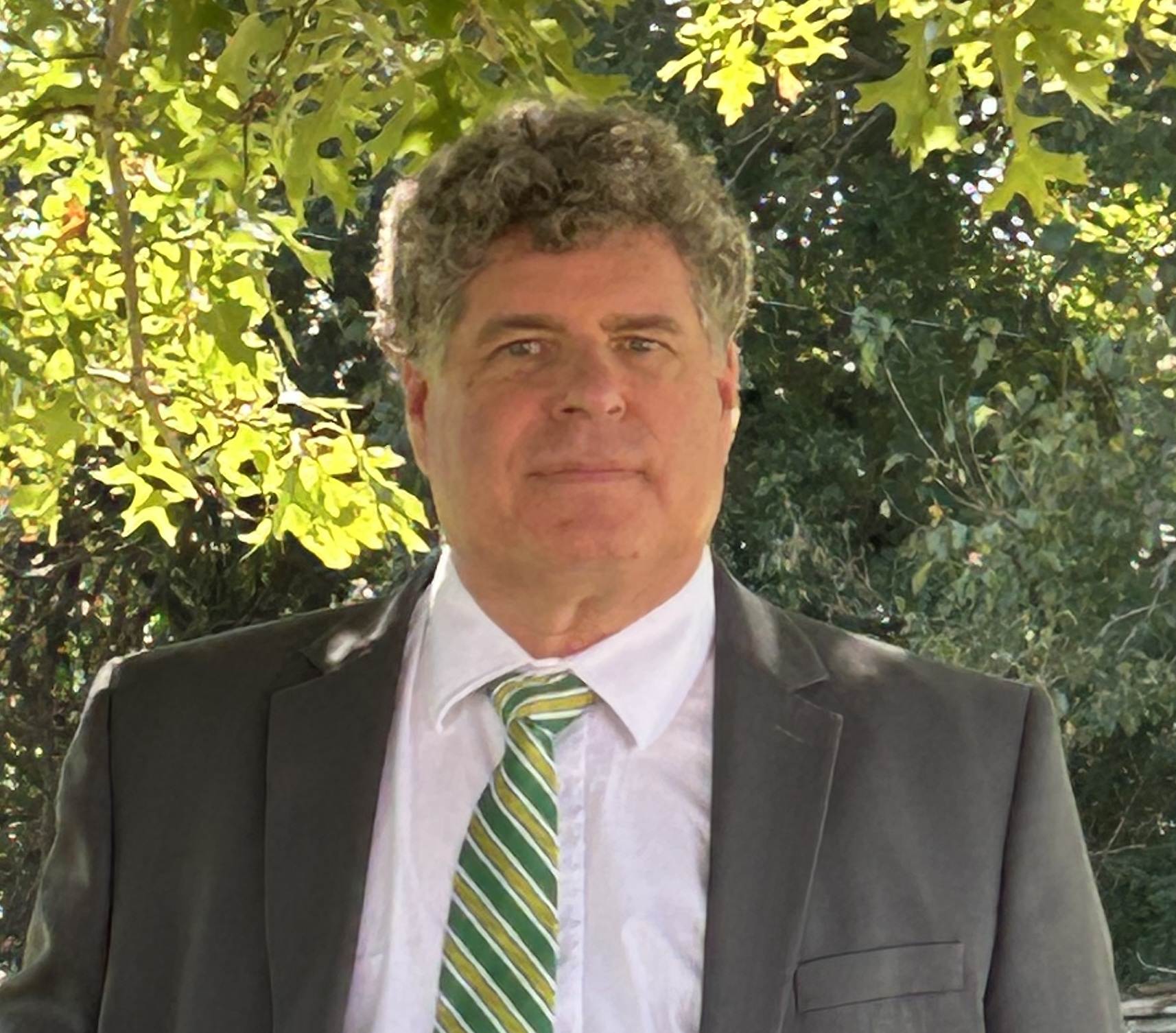 Dr Gary Stratton